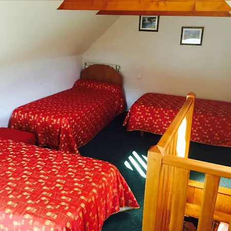 & Rodier X Cafe Bar & Restaurant