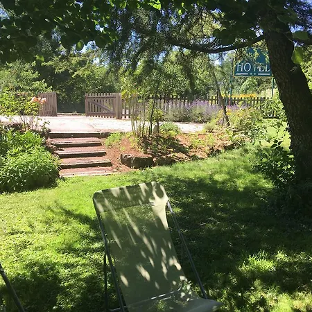 Hotel & Rodier X Cafe Bar & Restaurant Campagnac (Aveyron)