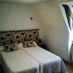 & Rodier X Cafe Bar & Restaurant 2*