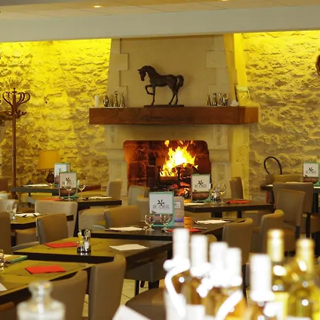 & Rodier X Cafe Bar & Restaurant 2* Campagnac (Aveyron)