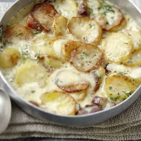 Hotel & Rodier X Cafe Bar & Restaurant Campagnac (Aveyron)