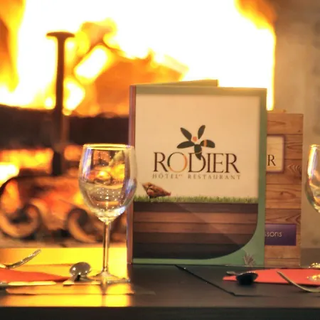 & Rodier X Cafe Bar & Restaurant Hotel