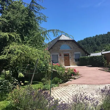 & Rodier X Cafe Bar & Restaurant 2* Campagnac (Aveyron)
